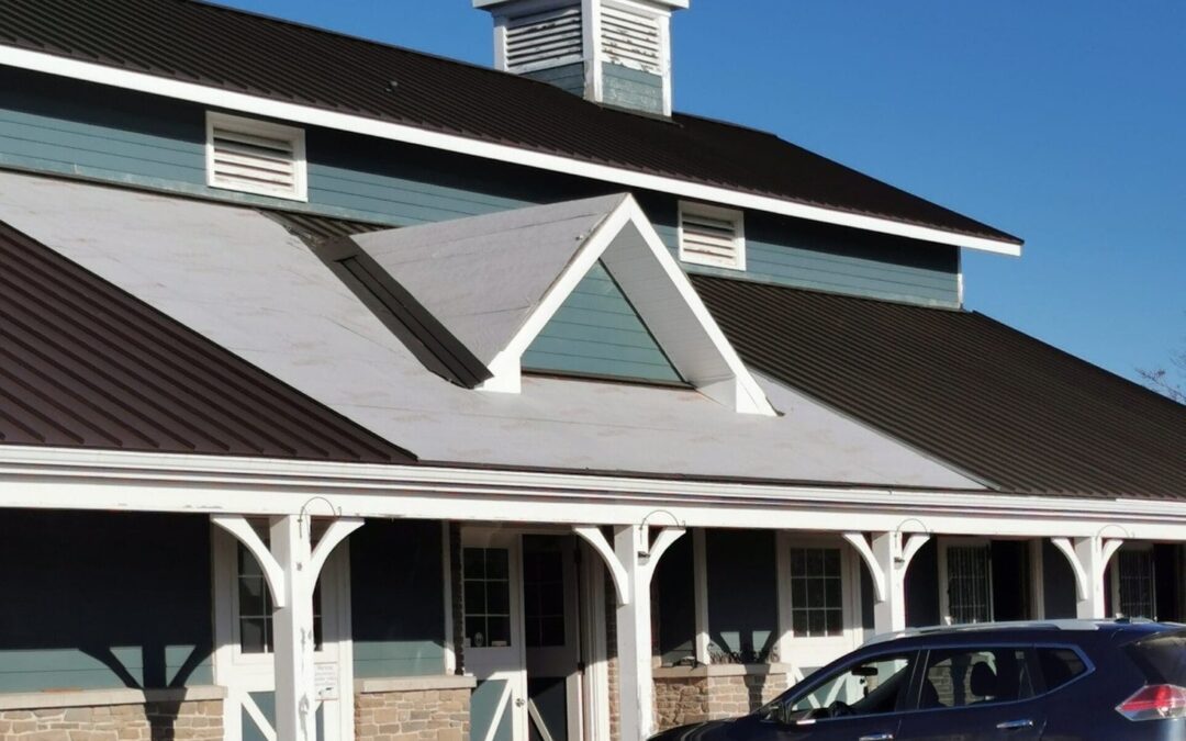 Metal Roofing vs. Traditional Roofing